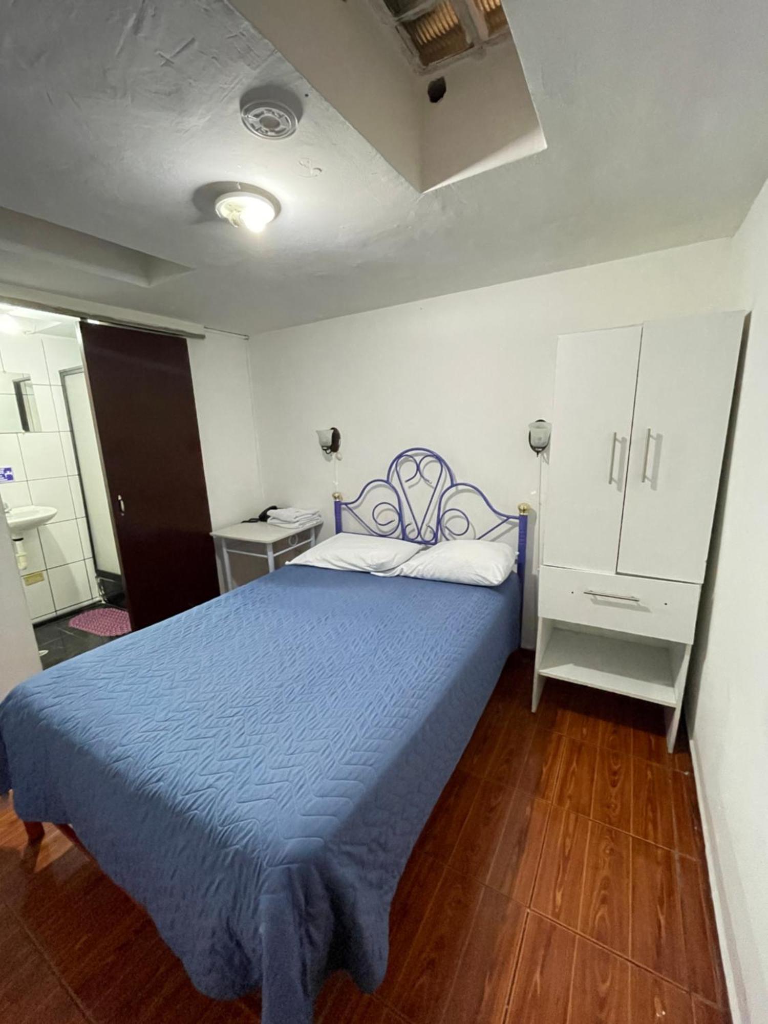 Hostal La Escondida De Quito Del Norte Luaran gambar
